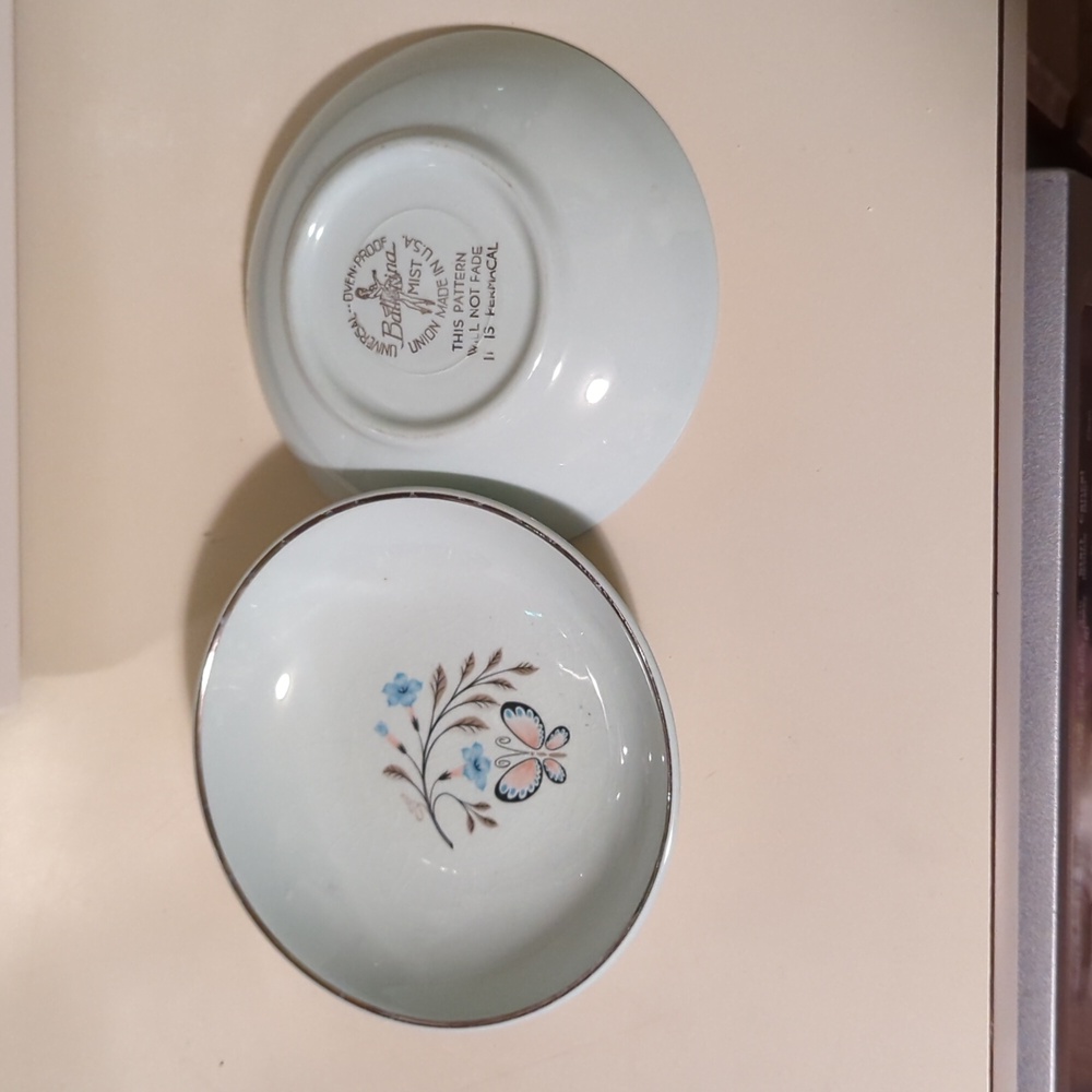 Ballerina Mist Light Green Floral Butterfly Fruit Bowls Lot 2 MCM